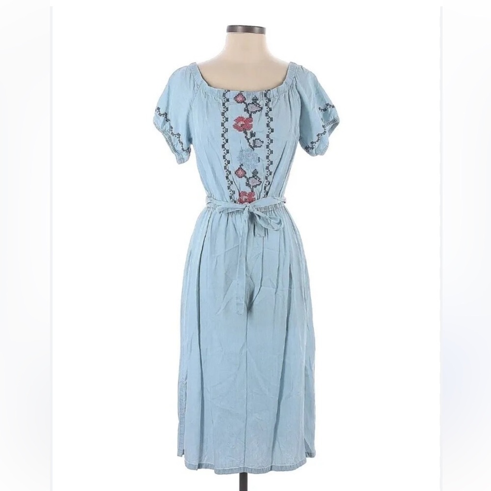 Old Navy Light Blue Embroidered Belted Midi Dress